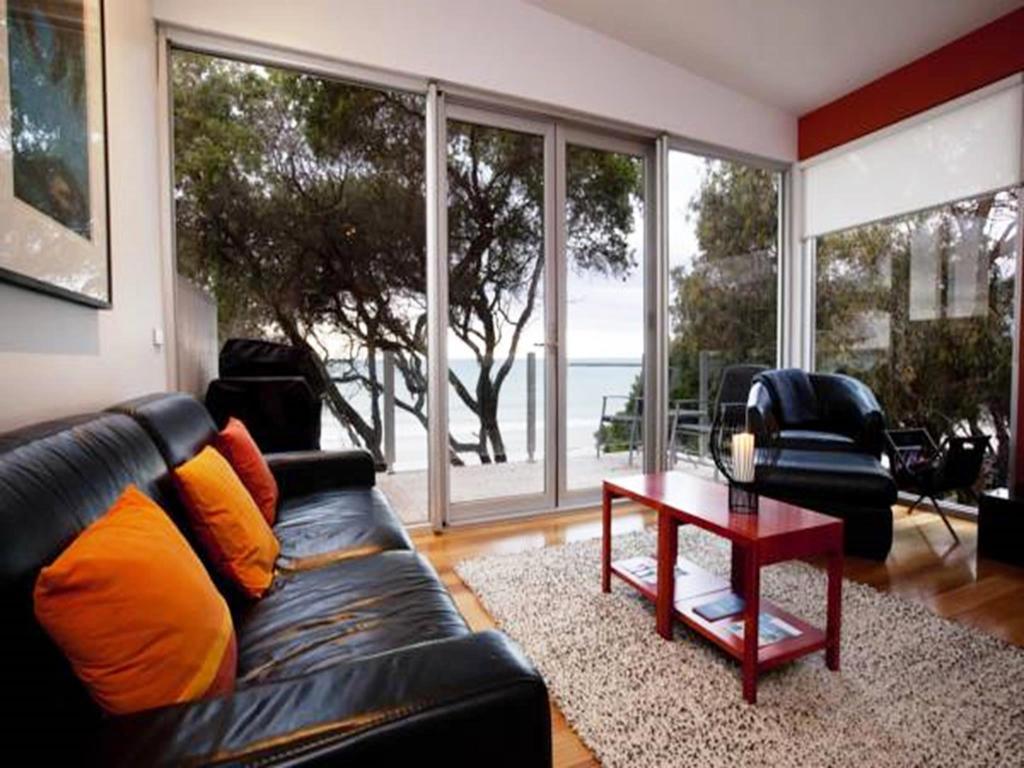 Battery Cove Beach Front Apartment Port Fairy Room photo